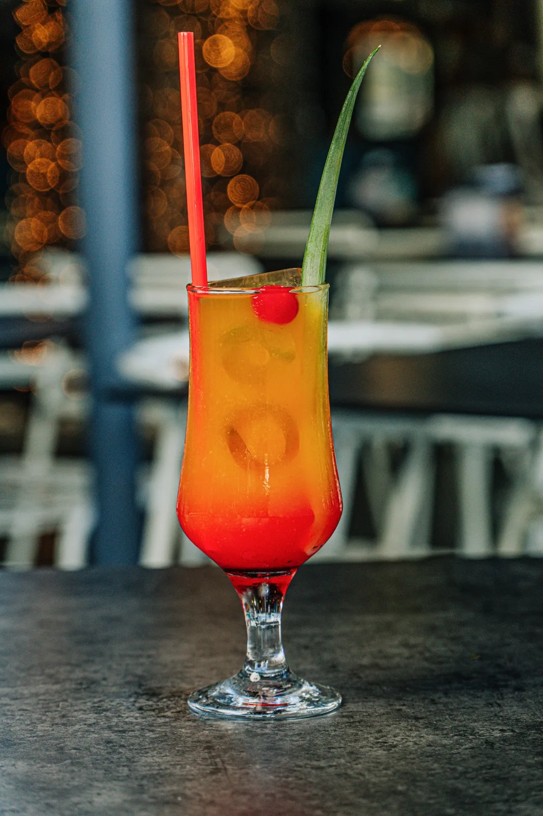 Cóctel servido en Ocio Gastropub